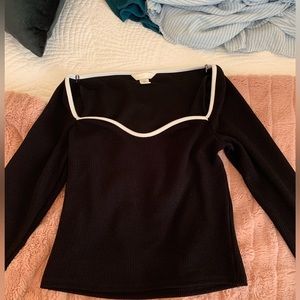 New Without Tags- H&M Long Sleeve Black and White Top